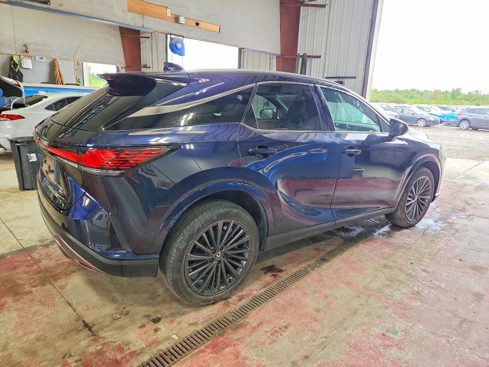 Photo 3 from auction – 2025 LEXUS RX 350H with VIN 2T2BBMCA2SC068500
