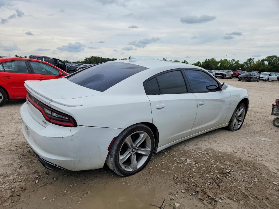 Снимка 3 от търг – 2016 DODGE CHARGER с VIN 2C3CDXCT0GH297748