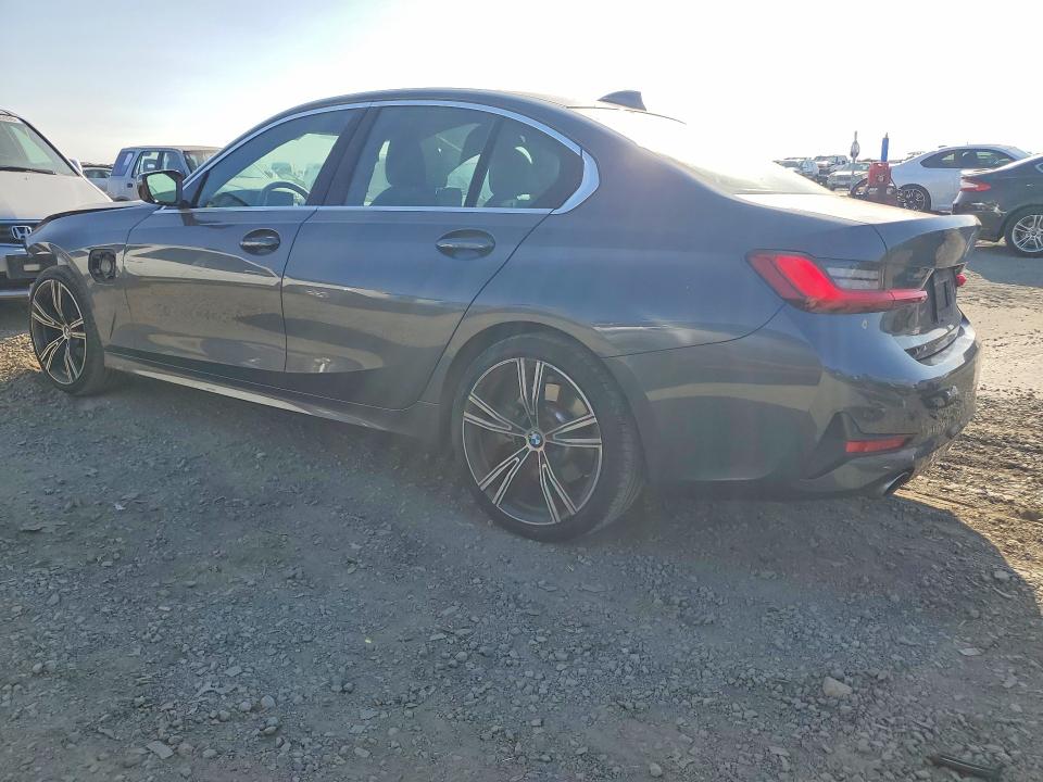 Photo 2 from auction – 2021 BMW 330E with VIN 3MW5P7J09M8B62615
