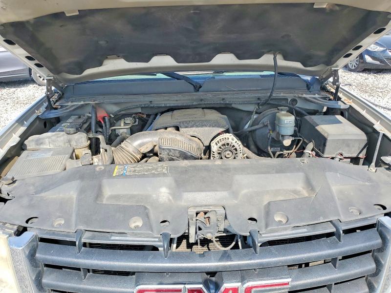Photo 11 from auction – 2010 GMC SIERRA with VIN 3GTRKVE33AG162655