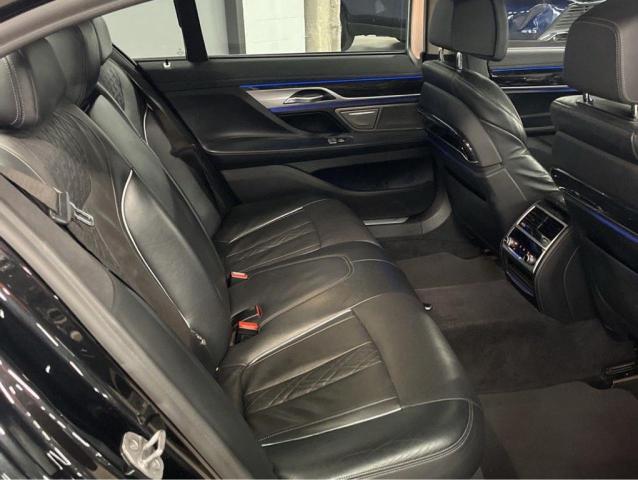 Zdjęcie 6 z aukcji – 2022 BMW 740 z VIN WBA7T2C00NCH24385