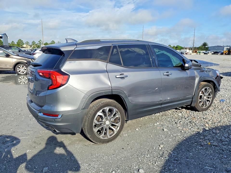 Photo 3 from auction – 2018 GMC TERRAIN with VIN 3GKALPEX6JL407887