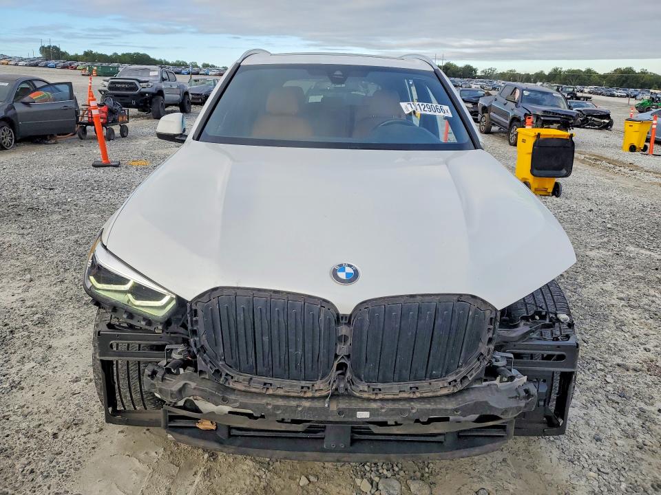 صورة رقم 5 من المزاد - 2021 BMW X5 مع VIN 5UXTA6C06M9E45161