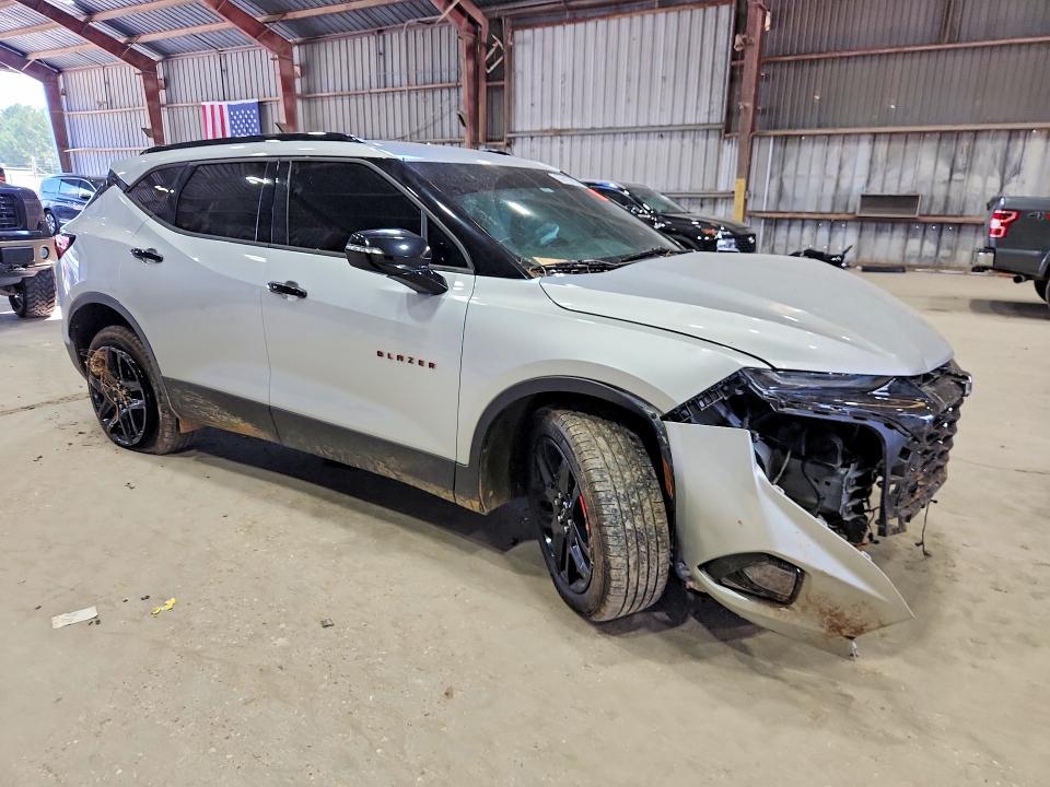 Photo 4 from auction – 2020 CHEVROLET BLAZER with VIN 3GNKBCRS9LS654623