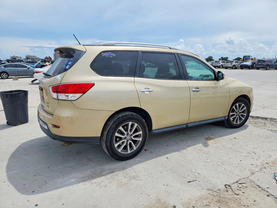 Photo 3 from auction – 2013 NISSAN PATHFINDER with VIN 5N1AR2MM9DC622390