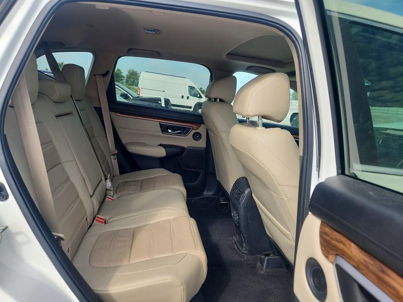 Photo 10 from auction – 2017 HONDA CR-V with VIN 5J6RW1H86HL013233