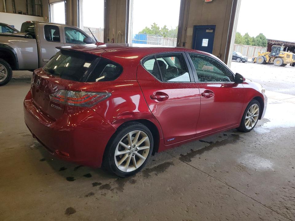 Foto 3 de la subasta – 2011 LEXUS CT con VIN JTHKD5BH6B2037878