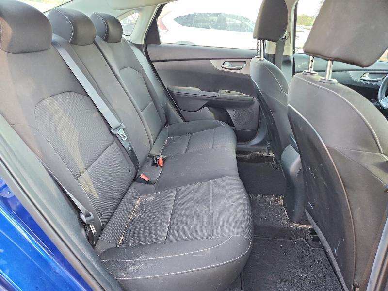 Photo 10 from auction – 2021 KIA FORTE with VIN 3KPF24AD2ME307356