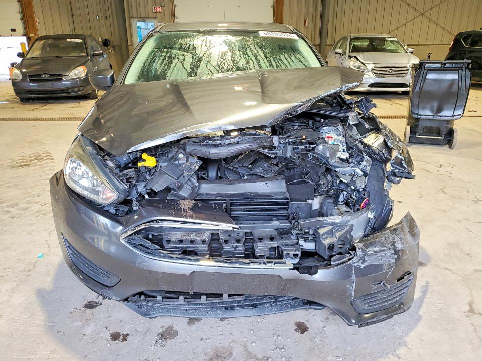 Zdjęcie 5 z aukcji – 2018 FORD FOCUS z VIN 1FADP3K21JL281955