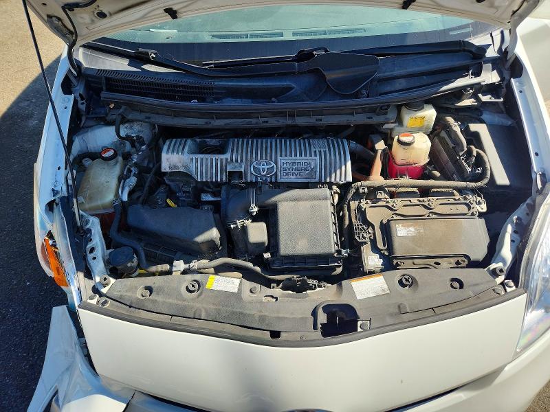 Photo 11 from auction – 2015 TOYOTA PRIUS with VIN JTDKN3DU6F1963660