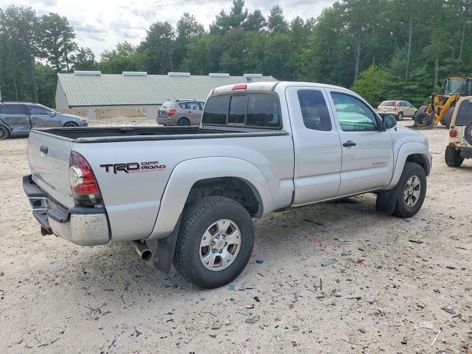 Снимка 3 от търг – 2012 TOYOTA TACOMA с VIN 5TFUU4EN1CX037698