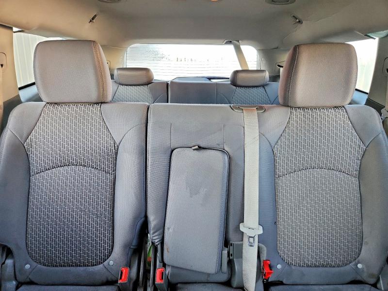 Foto 10 de la subasta – 2011 CHEVROLET TRAVERSE con VIN 1GNKRFED3BJ411586