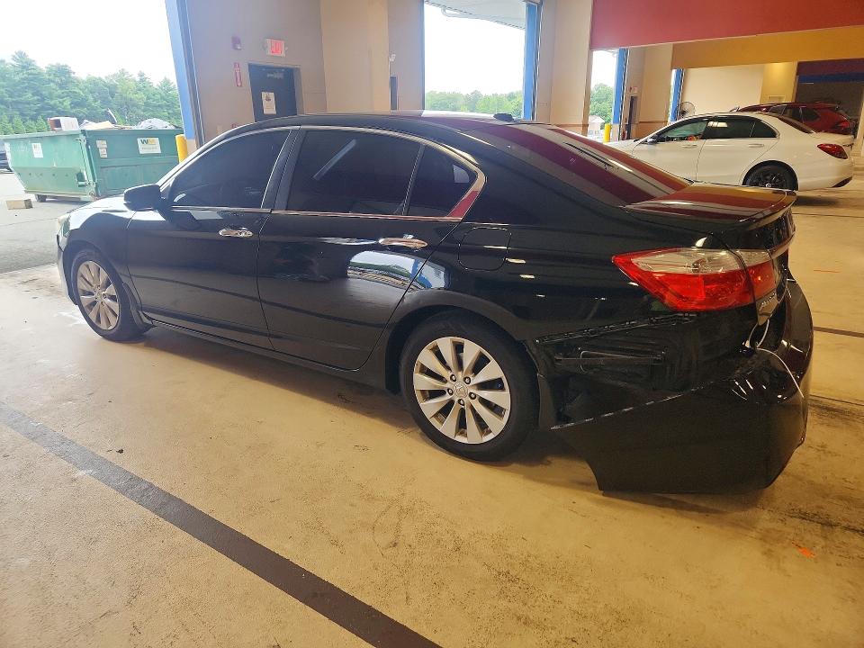 Photo 2 from auction – 2014 HONDA ACCORD with VIN 1HGCR2F80EA002684