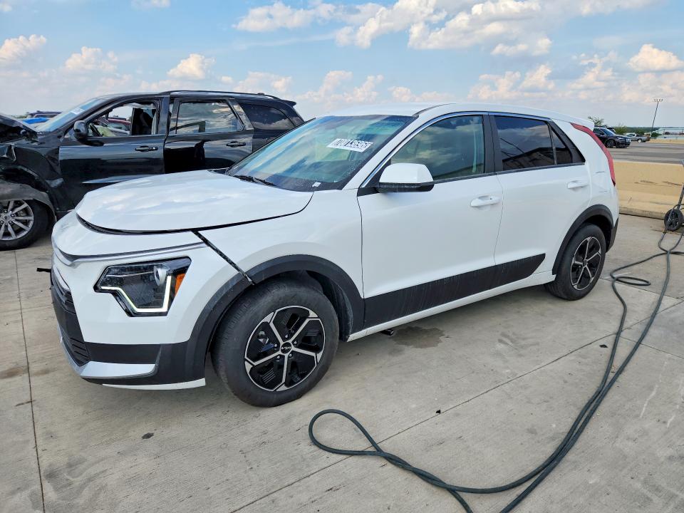 Photo 1 from auction – 2026 KIA NIRO with VIN KNDCP3LE9T5346007