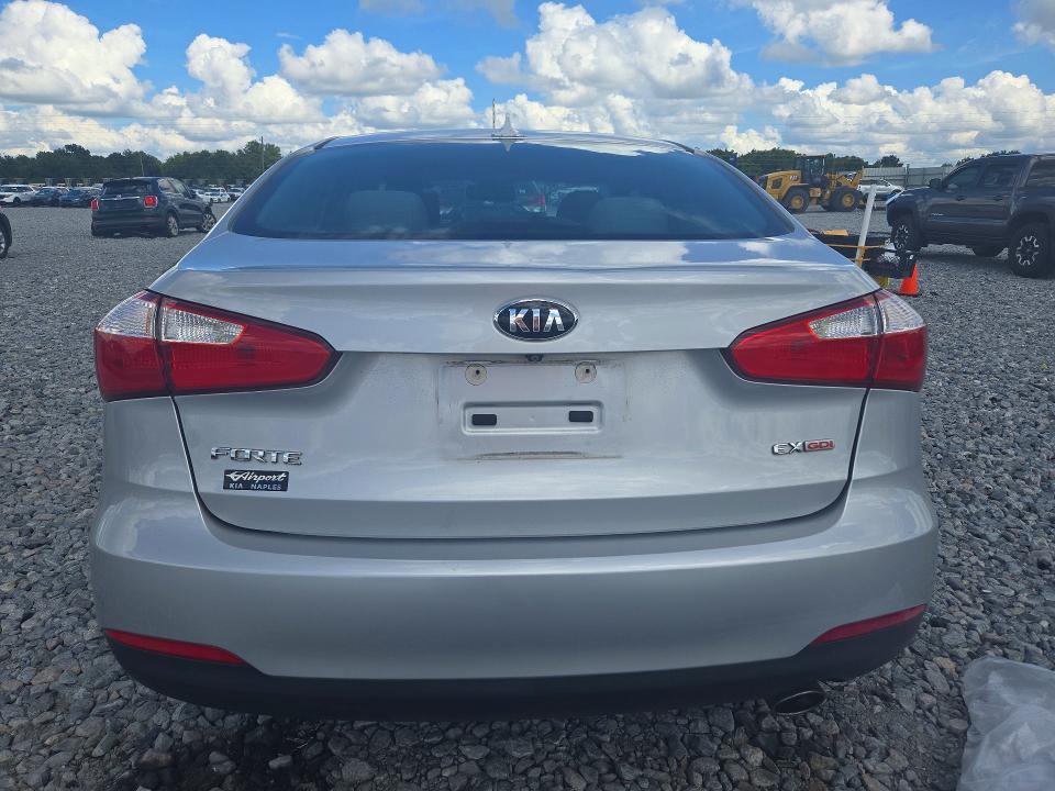 Фото 6 с аукциона – 2016 KIA FORTE с VIN KNAFX4A89G5444943