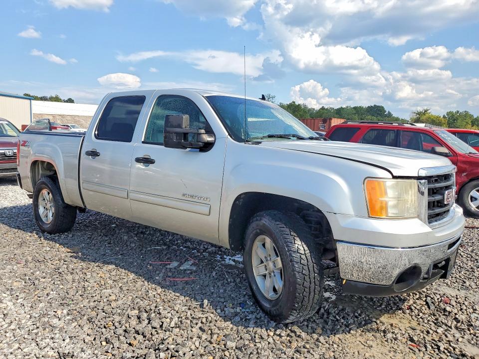 Zdjęcie 4 z aukcji – 2010 GMC SIERRA z VIN 3GTRKVE33AG162655