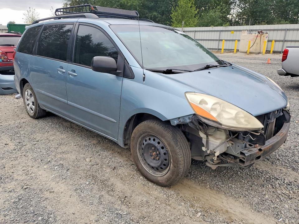 Photo 4 from auction – 2008 TOYOTA SIENNA with VIN 5TDZK23C28S131992