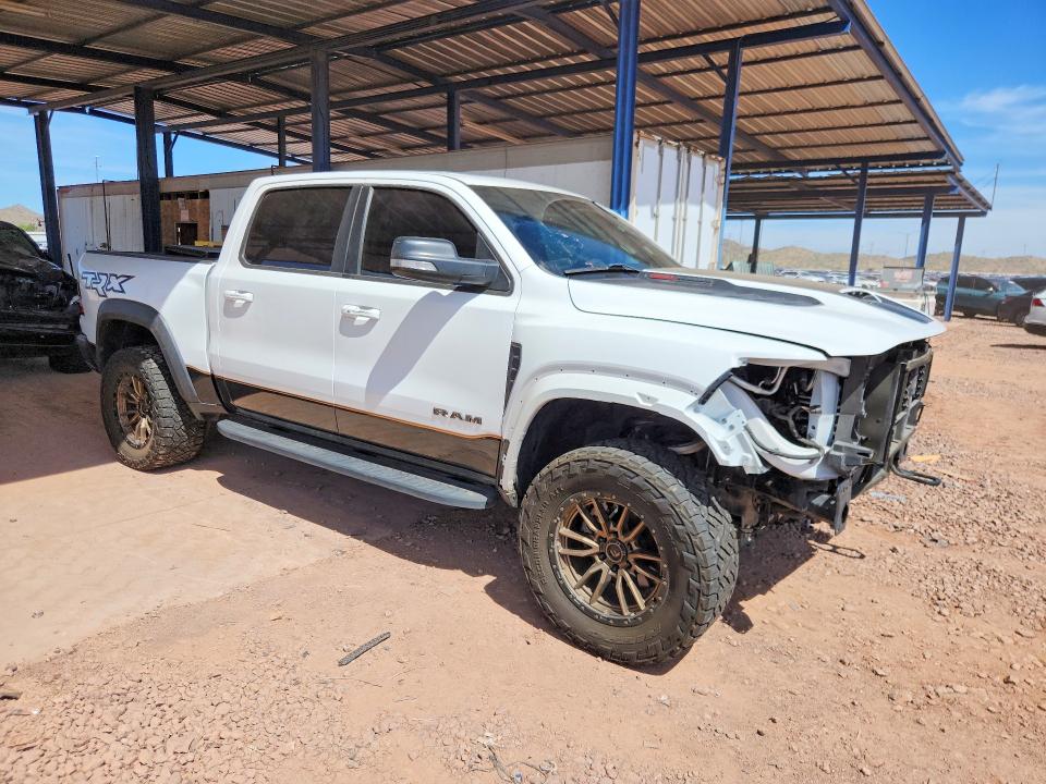 Снимка 4 от търг – 2021 RAM 1500 с VIN 1C6SRFU98MN818327
