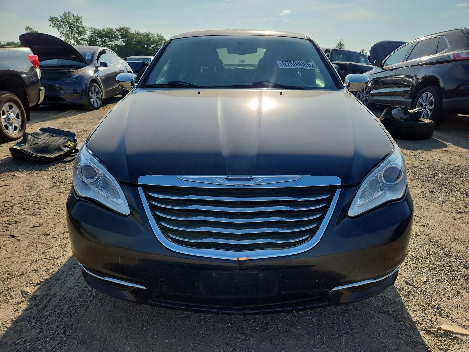 Photo 5 from auction – 2012 CHRYSLER 200 with VIN 1C3CCBCG0CN116867