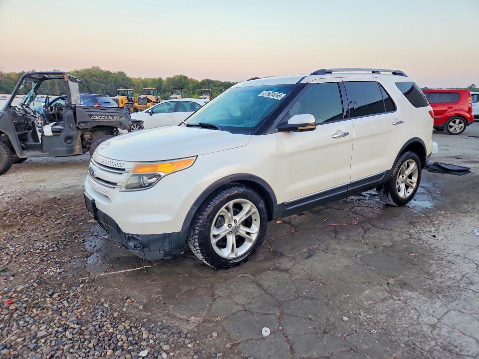 FORD EXPLORER 2011 with VIN 1FMHK8F85BGA31176 - Photo from auction