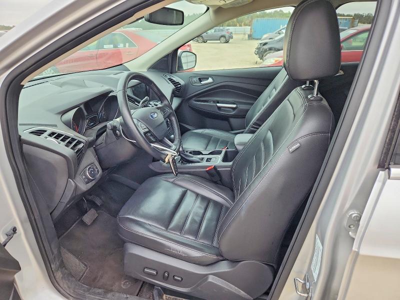 Photo 7 from auction – 2017 FORD ESCAPE with VIN 1FMCU0J97HUF08822
