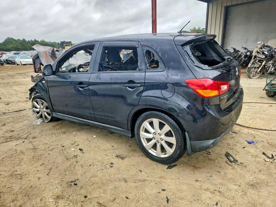 Снимка 2 от търг – 2015 MITSUBISHI OUTLANDER SPORT с VIN 4A4AP3AU3FE010562