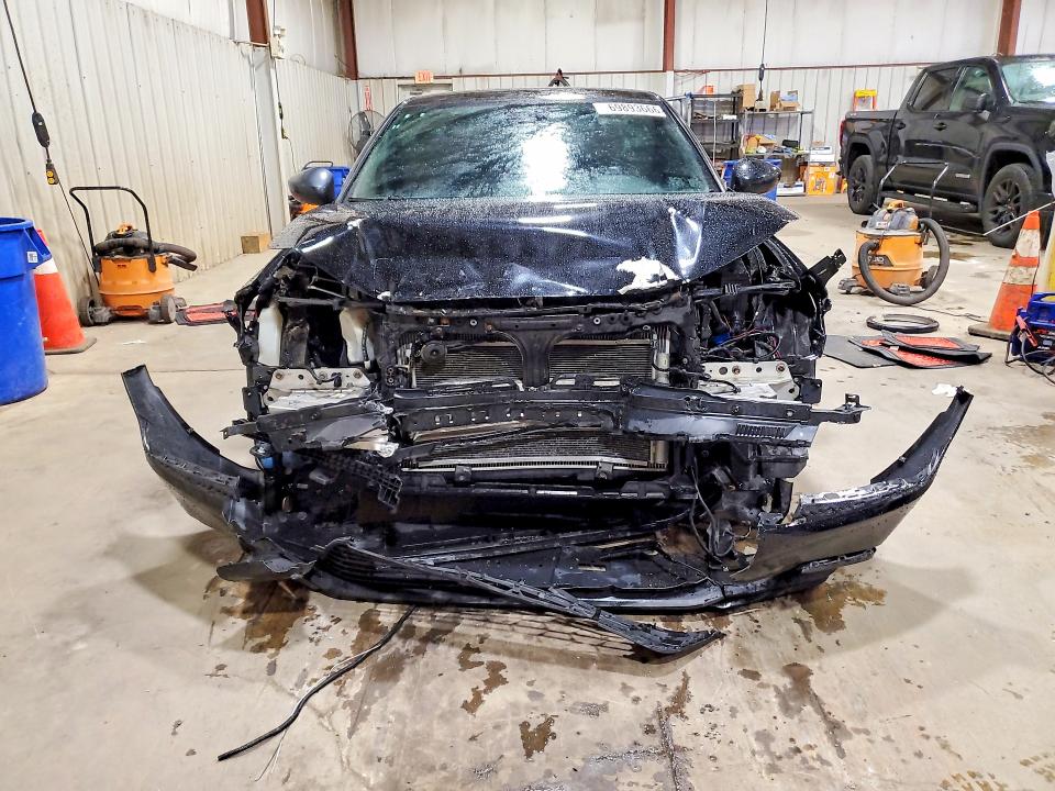 Photo 5 from auction – 2022 HONDA CIVIC with VIN 2HGFE2F51NH512428