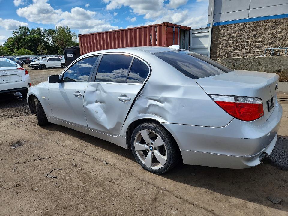 Photo 2 from auction – 2007 BMW 530 with VIN WBANF735X7CU24148
