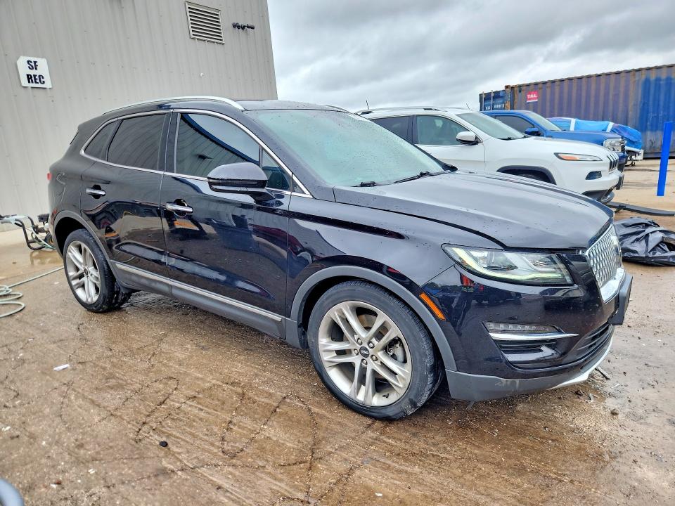 Photo 4 from auction – 2019 LINCOLN MKC with VIN 5LMCJ3D99KUL21513