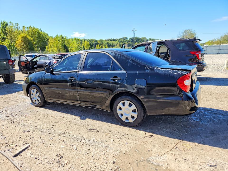 Снимка 2 от търг – 2003 TOYOTA CAMRY с VIN 4T1BE32K13U177028
