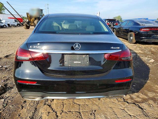 Photo 6 from auction – 2022 MERCEDES-BENZ E with VIN W1KZF8EB6NB055892