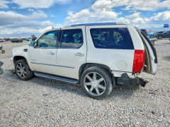 Foto 2 de la subasta – 2011 CADILLAC ESCALADE con VIN 1GYS4BEF0BR347648