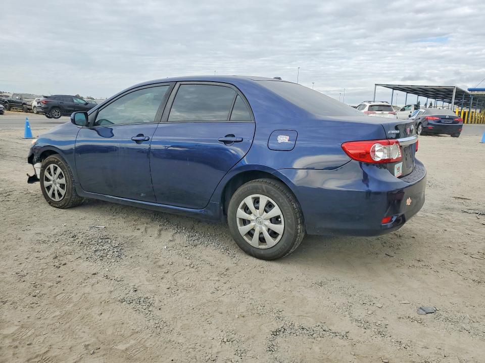 Photo 2 from auction – 2011 TOYOTA COROLLA with VIN JTDBU4EE8BJ090438