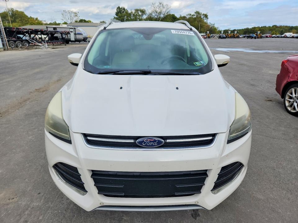 Photo 5 from auction – 2016 FORD ESCAPE with VIN 1FMCU9JX8GUA48619