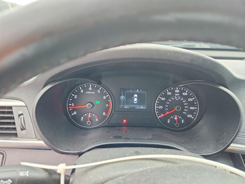 Zdjęcie 9 z aukcji – 2018 KIA OPTIMA z VIN 5XXGU4L33JG193034