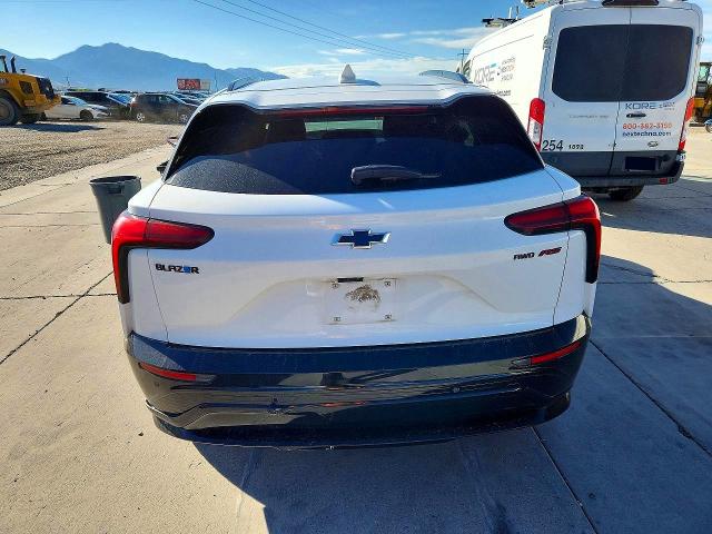 Photo 6 from auction – 2024 CHEVROLET BLAZER with VIN 3GNKDCRJ8RS128493