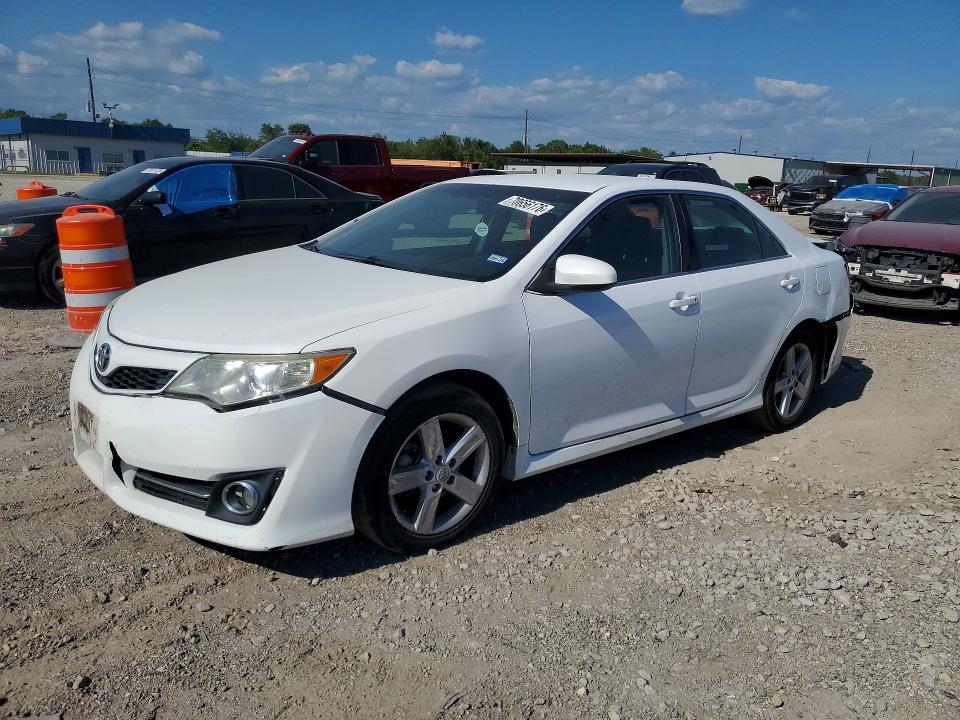 Снимка 1 от търг – 2012 TOYOTA CAMRY с VIN 4T1BF1FK7CU125902