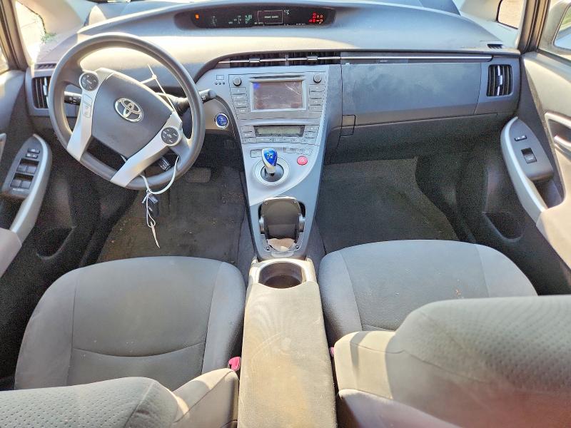 Photo 8 from auction – 2013 TOYOTA PRIUS with VIN JTDKN3DU8D1699077