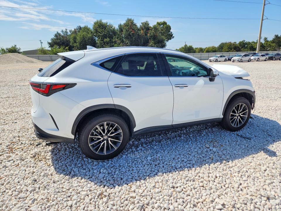 Foto 3 de la subasta – 2026 LEXUS NX 350 con VIN 2T2AGCEZ3TC102164