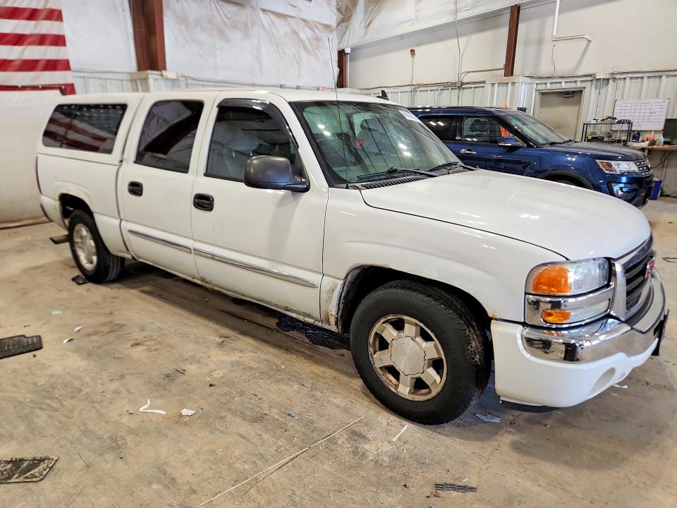 Photo 4 from auction – 2006 GMC NEW SIERRA with VIN 2GTEC13T861157393