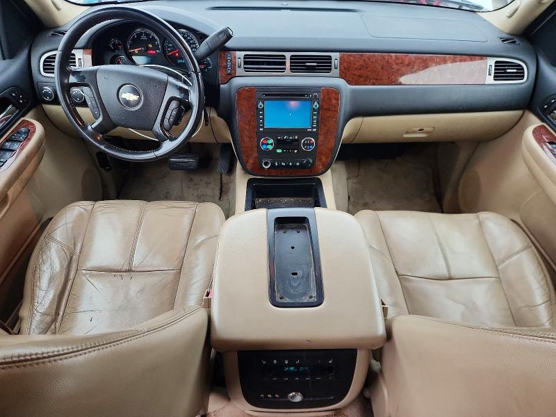 Photo 8 from auction – 2008 CHEVROLET SUBURBAN with VIN 1GNFK16378J247931