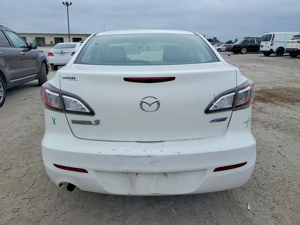 Photo 6 from auction – 2013 MAZDA 3 with VIN JM1BL1U7XD1798875
