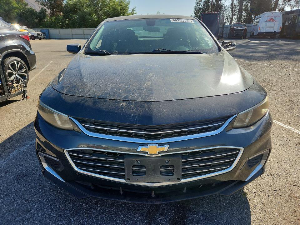 Photo 5 from auction – 2017 CHEVROLET MALIBU with VIN 1G1ZE5ST1HF132781