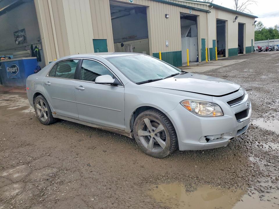 Photo 4 from auction – 2011 CHEVROLET MALIBU with VIN 1G1ZC5E17BF300463