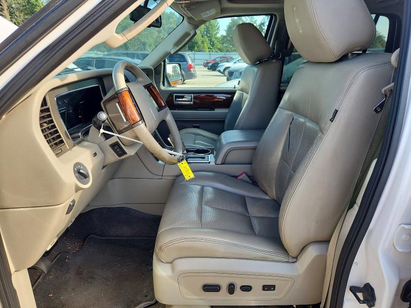 Photo 7 from auction – 2011 LINCOLN NAVIGATOR with VIN 5LMJJ3H54BEJ01141