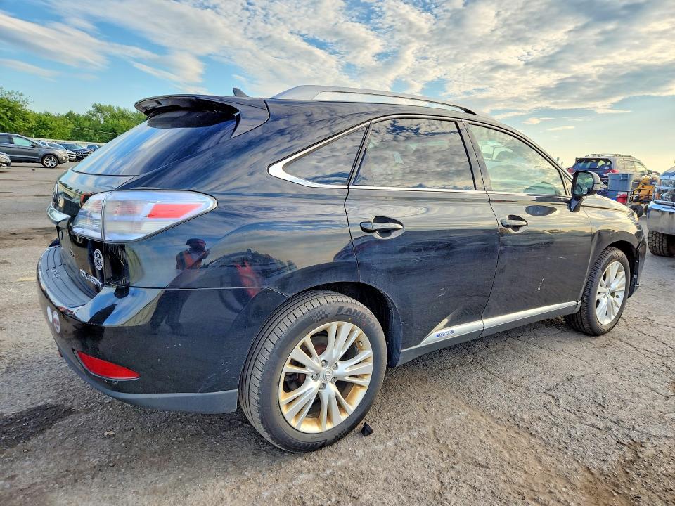 Photo 3 from auction – 2010 LEXUS RX with VIN JTJBC1BA6A2020784