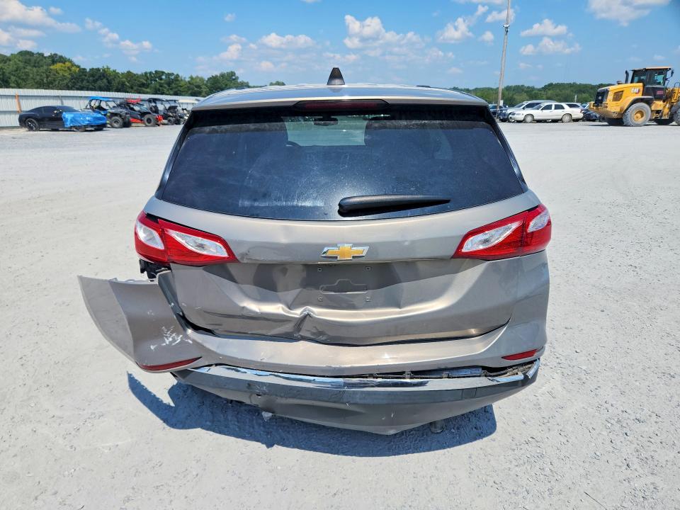 Photo 6 from auction – 2018 CHEVROLET EQUINOX with VIN 3GNAXJEV3JS649402