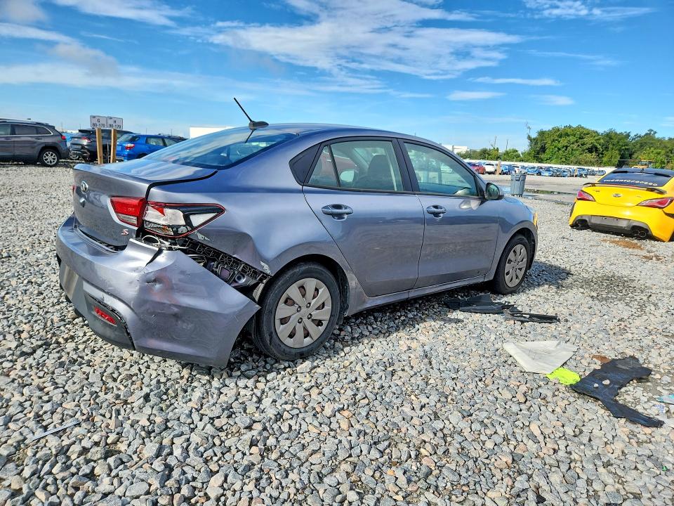 Photo 3 from auction – 2019 KIA RIO with VIN 3KPA24AB3KE158252