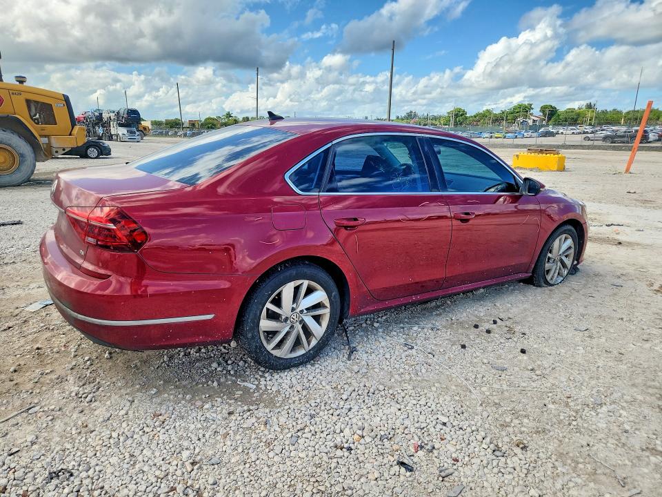 Photo 3 from auction – 2018 VOLKSWAGEN PASSAT with VIN 1VWBA7A34JC039484