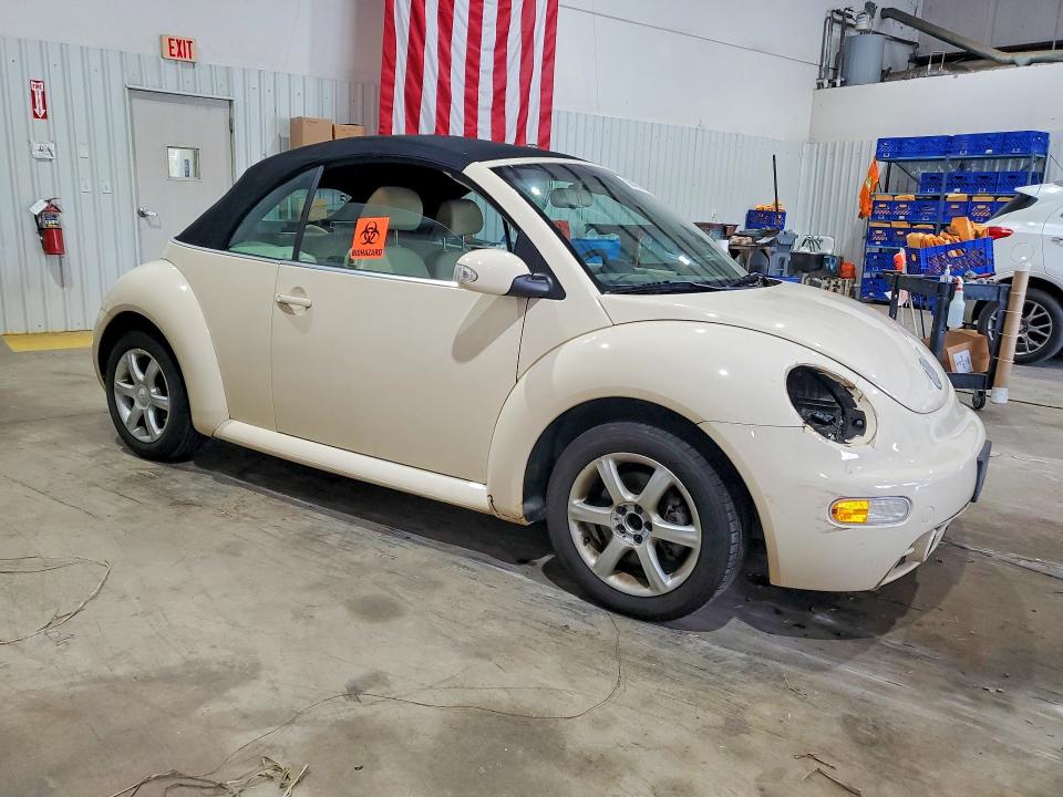 Photo 4 from auction – 2004 VOLKSWAGEN NEW BEETLE with VIN 3VWCD31Y94M336608